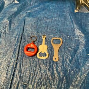 Bundle Vintage Budweiser & Acoustic Guitar & Yeti Bottle Openers